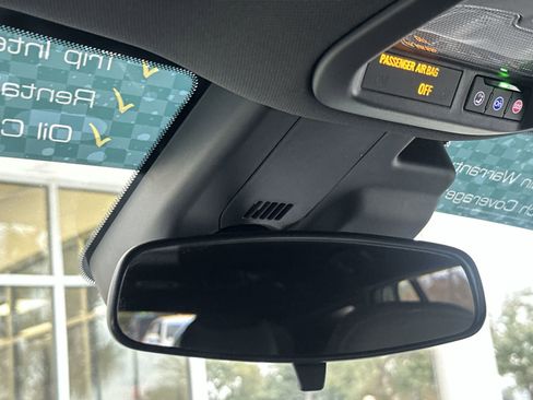 Certified 2024 Chevrolet Trax RS w/ Driver Confidence Package image 29