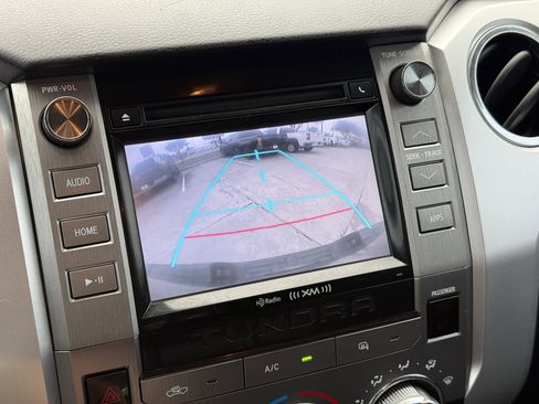 Used 2015 Toyota Tundra SR5 image 21