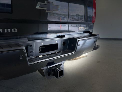 Used 2017 Chevrolet Silverado 2500 LTZ w/ Duramax Plus Package AWD/4WD image 26
