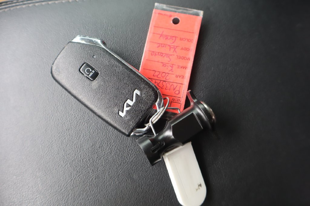 Used 2022 Kia Sorento S w/ Panoramic Sunroof Package AWD/4WD image 51