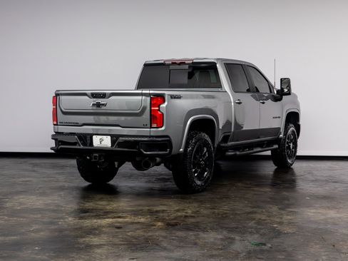 Used 2025 Chevrolet Silverado 3500 LT w/ Trail Boss Package AWD/4WD image 22