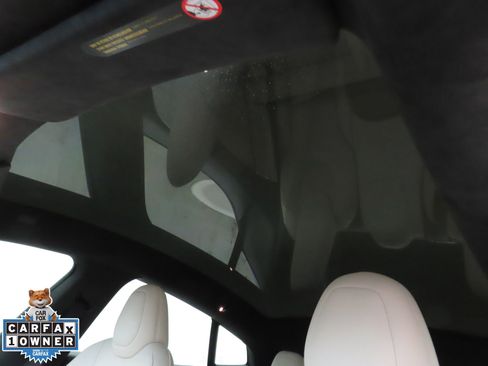 Used 2022 Tesla Model S image 22