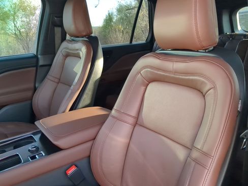 New 2026 Lincoln Aviator Reserve w/ Illumination Package image 10