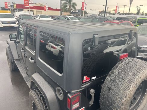 Used 2011 Jeep Wrangler Unlimited Sport image 23