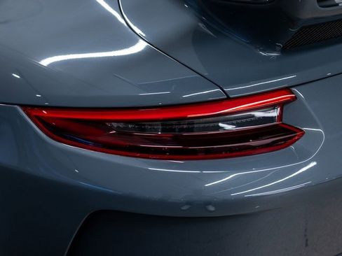 Used 2018 Porsche 911 GT3 image 21