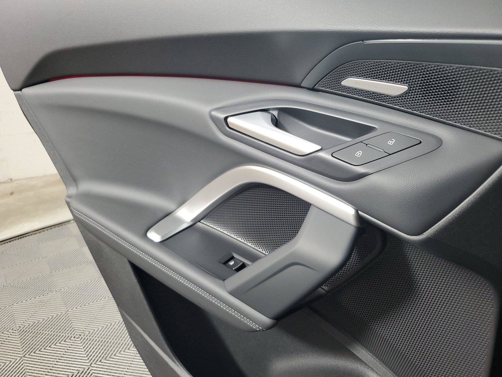 New 2026 Audi Q5 Premium Plus AWD/4WD image 18