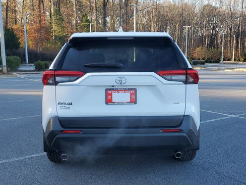 New 2025 Toyota RAV4 LE image 5