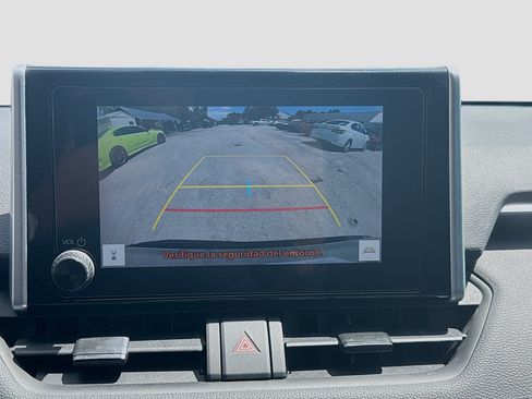 Used 2024 Toyota RAV4 LE AWD/4WD image 13