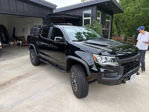 Used 2022 Chevrolet Colorado ZR2 AWD/4WD image 3