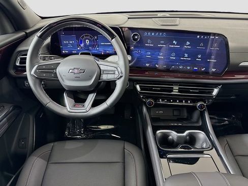New 2026 Chevrolet Traverse Z71 w/ Enhanced Driving Package AWD/4WD image 25