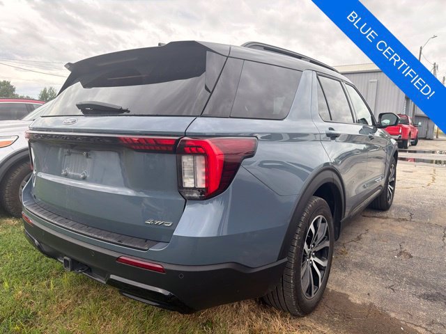 Certified 2025 Ford Explorer ST-Line AWD/4WD image 4