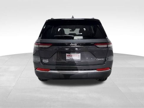 New 2026 Jeep Grand Cherokee Laredo image 7