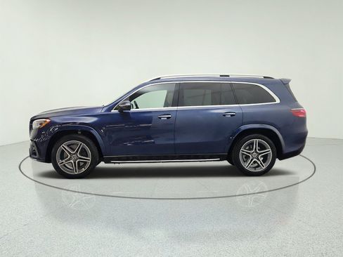 Used 2024 Mercedes-Benz GLS 450 4MATIC image 8