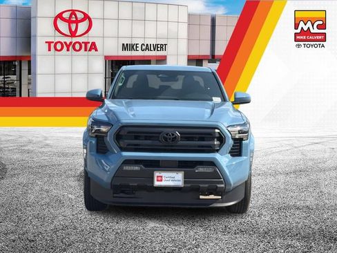 Certified 2026 Toyota Tacoma SR5 AWD/4WD image 8