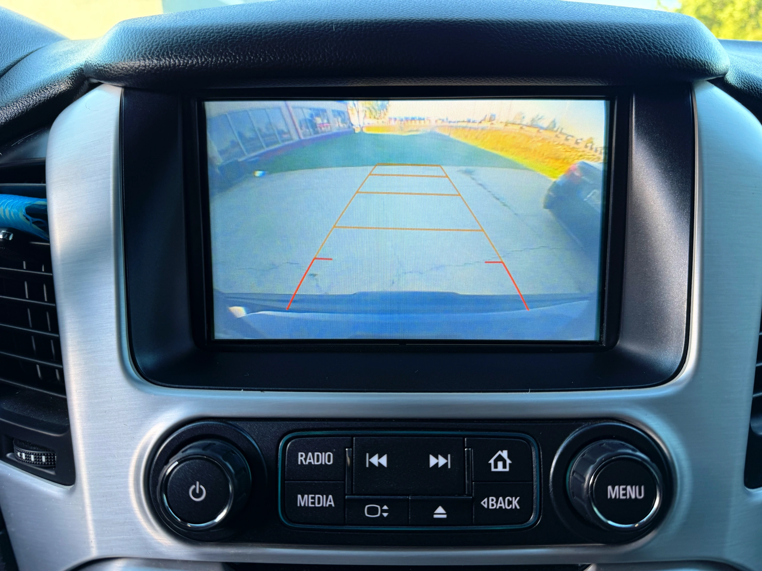 Used 2019 GMC Yukon SLE w/ SLE Value Package AWD/4WD image 15