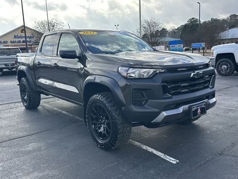 Certified 2023 Chevrolet Colorado Trail Boss w/ Advanced Trailering Package image 2