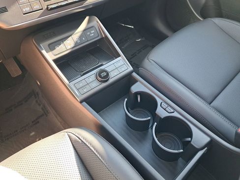 New 2025 Hyundai Kona Limited image 30