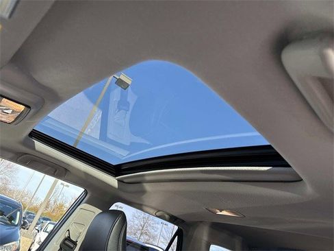 Used 2018 Toyota 4Runner Limited image 16