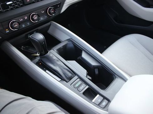 Used 2025 Honda Accord SE image 9
