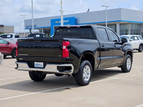 Used 2022 Chevrolet Silverado 1500 LT RWD image 7