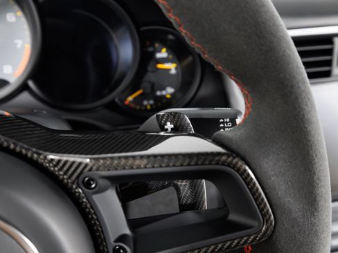 Used 2018 Porsche 911 GT2 RS RWD image 22