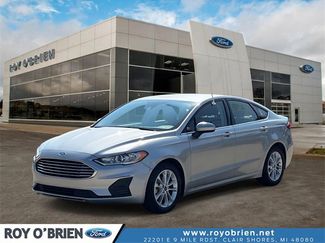 Certified 2020 Ford Fusion SE image 1