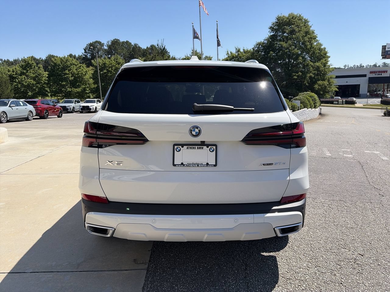 Used 2026 BMW X5 xDrive50e w/ Climate Comfort Package AWD/4WD image 7
