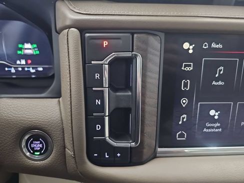 Used 2023 GMC Yukon XL Denali AWD/4WD image 22