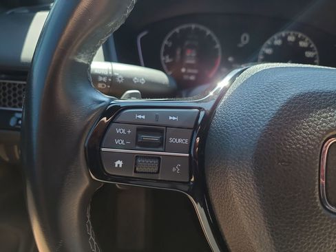 Used 2023 Honda Civic Sport image 25