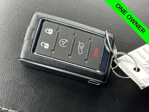 Used 2024 Jeep Grand Cherokee L Altitude image 23