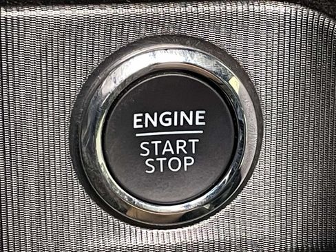 Used 2025 Ford F350 Platinum AWD/4WD image 36