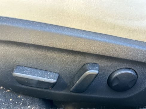 Used 2021 MAZDA MAZDA3 2.5 Turbo Sedan w/Premium Plus image 27