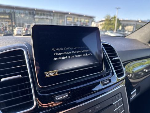 Certified 2018 Mercedes-Benz GLE 350 4MATIC image 21