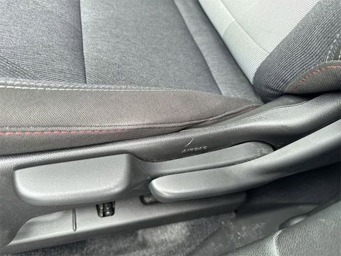 Used 2024 Chevrolet Trax RS w/ Driver Confidence Package image 18