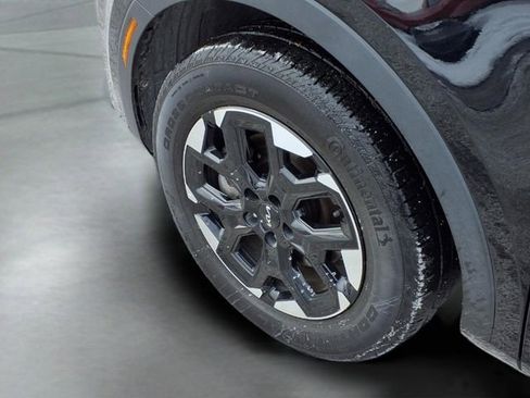 Used 2024 Kia Sorento S image 20