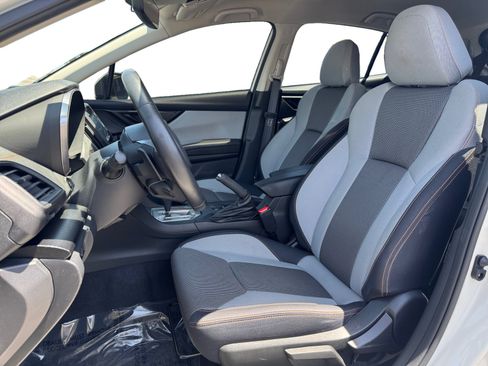 Used 2023 Subaru Crosstrek 2.0i Premium AWD/4WD image 9