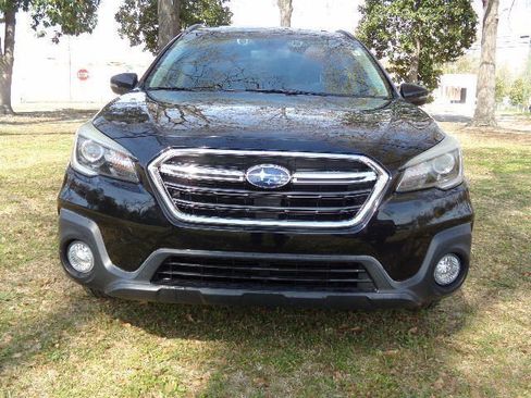 Used 2019 Subaru Outback 2.5i Touring w/ Popular Package #3A image 5