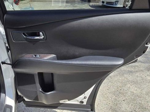 Used 2013 Lexus RX 350 AWD w/ Navigation Pkg image 34