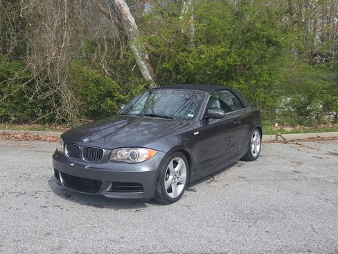 Used 2008 BMW 135i Convertible image 1