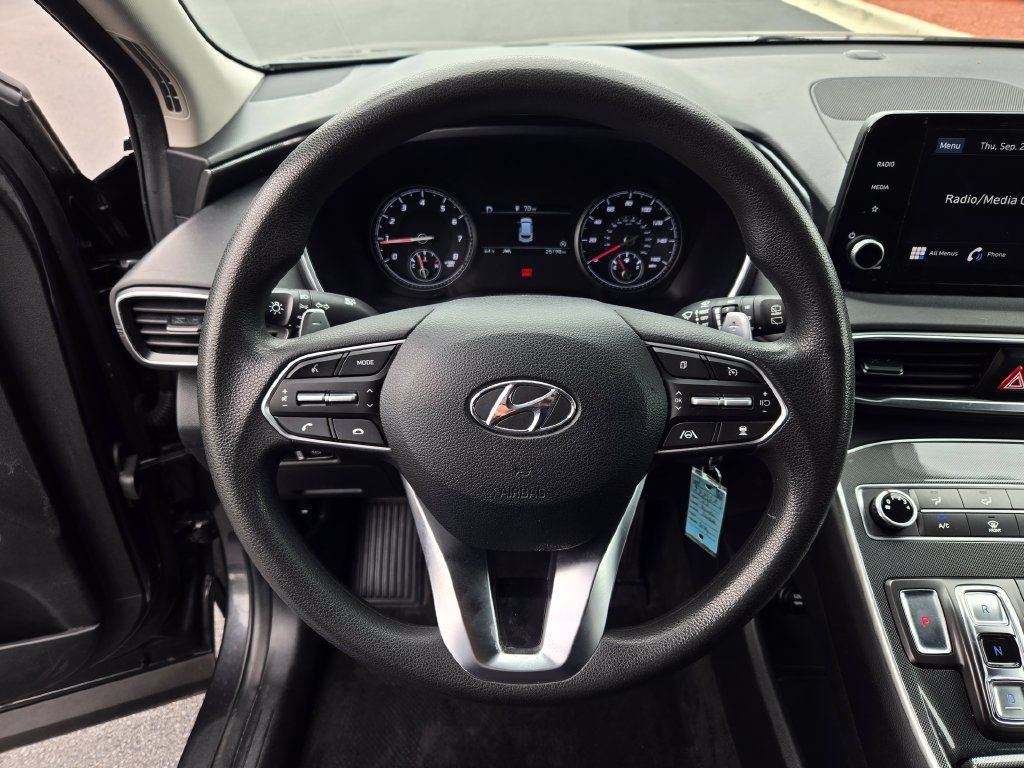 Used 2023 Hyundai Santa Fe SE AWD/4WD image 41