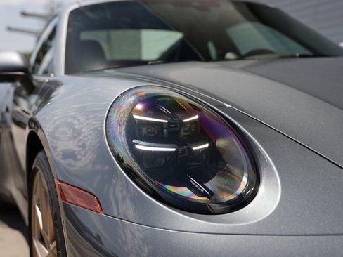 Certified 2025 Porsche 911 Carrera image 13