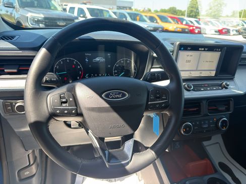 Certified 2024 Ford Maverick XLT w/ XLT Luxury Package AWD/4WD image 9
