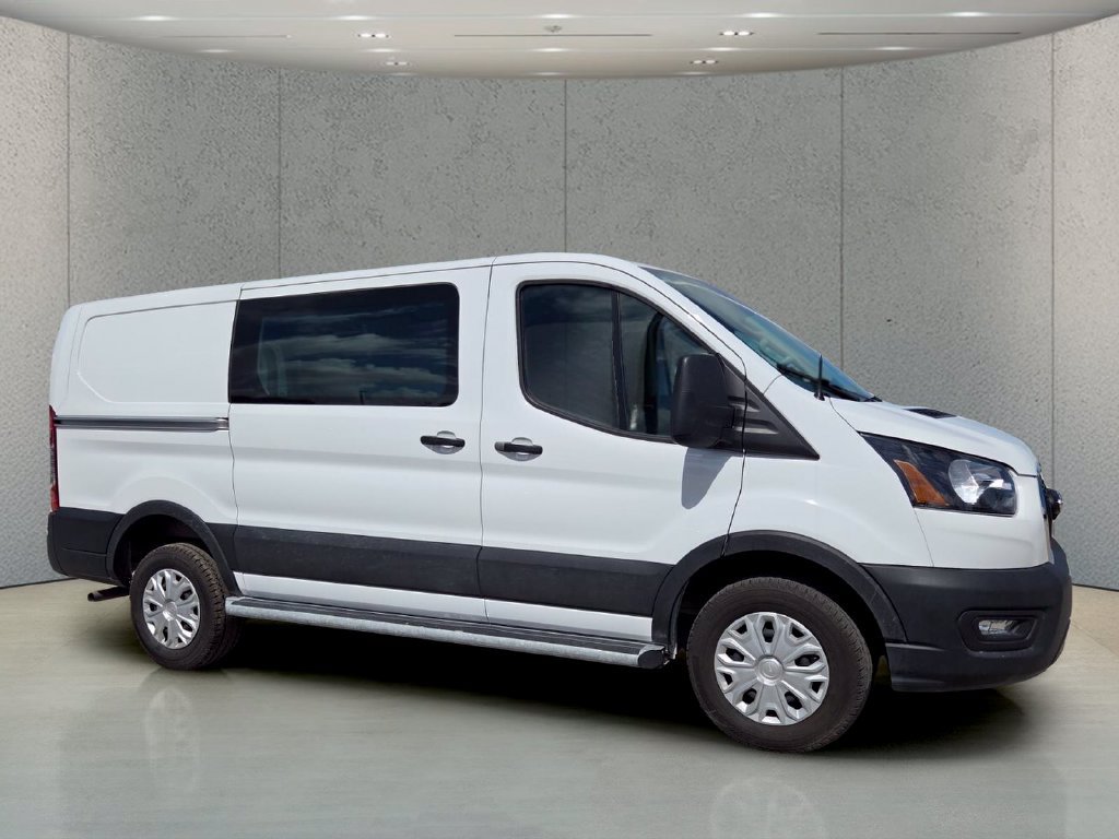 Used 2025 Ford Transit 250 Low Roof w/ Exterior Upgrade Package RWD image 3