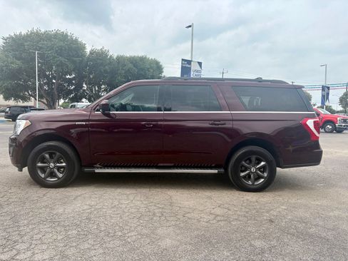 Used 2021 Ford Expedition Max XLT w/ FX4 Off-Road Package AWD/4WD image 8