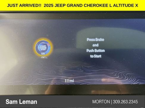 New 2025 Jeep Grand Cherokee L Altitude image 12