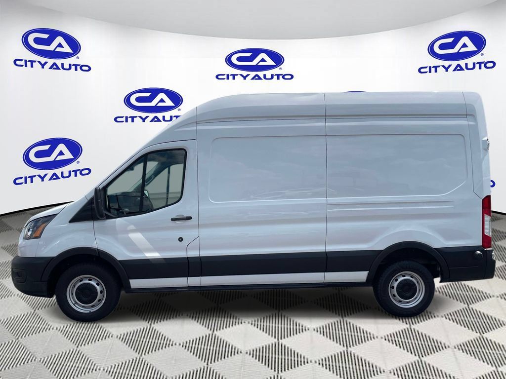 Used 2024 Ford Transit 250 148 High Roof w/ Load Area Protection Package RWD image 7