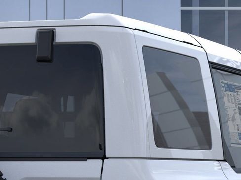 New 2026 Ford Bronco Outer Banks image 25