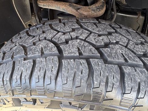 Used 2014 Ford F150 XLT w/ XLT Chrome Package image 13