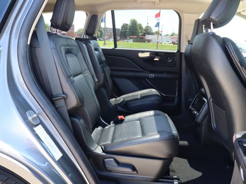 Used 2023 Lincoln Aviator Reserve image 14