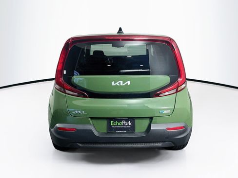 Used 2022 Kia Soul EX FWD image 7